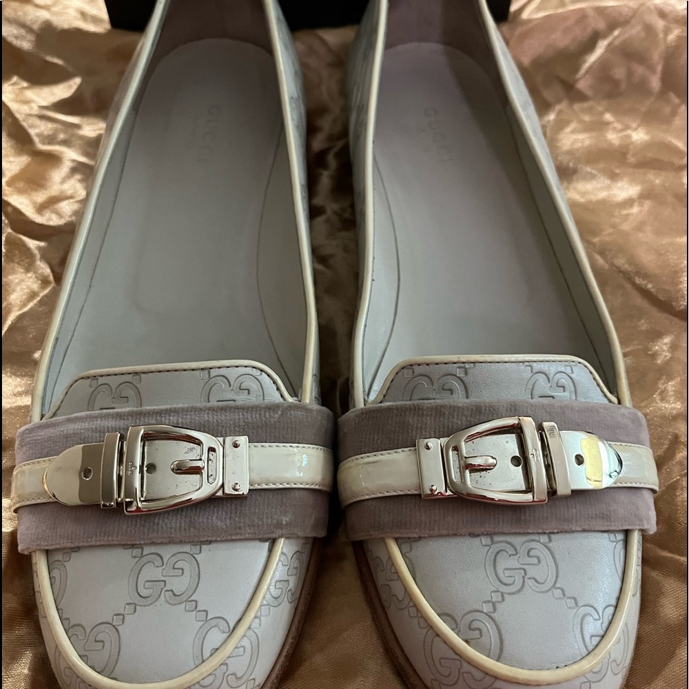 Gucci women flats